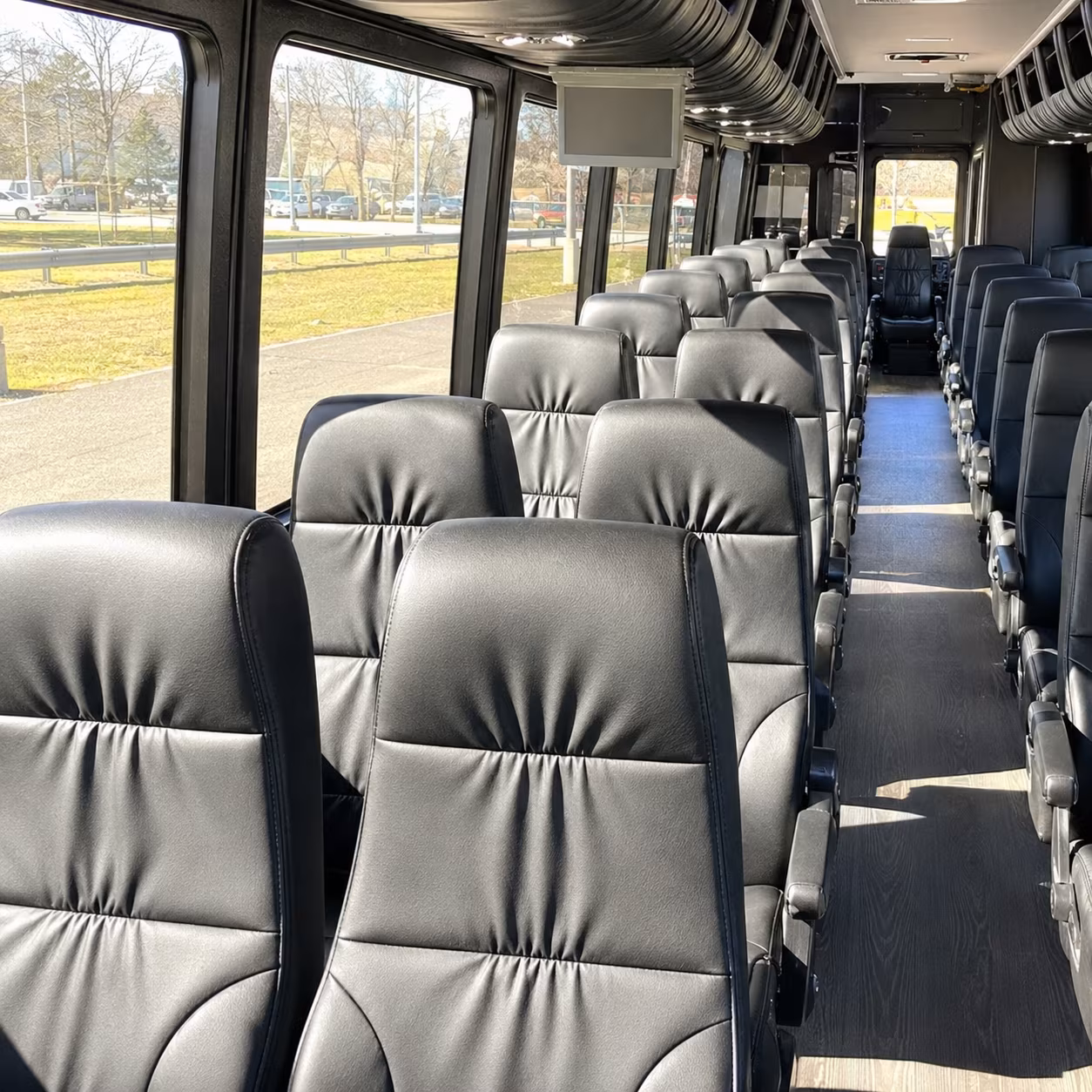secure transportation for your next airport transfer 3