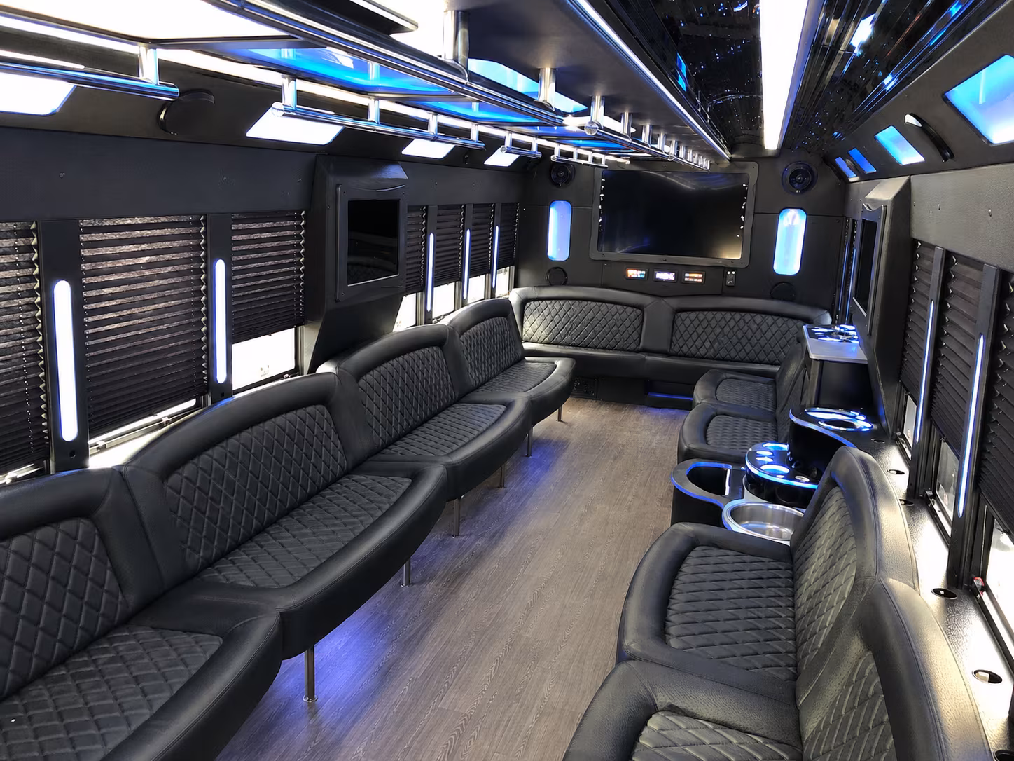 why rent using sunnyvaleminibuscompany com